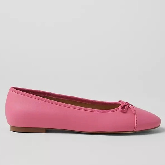 NEW $138 Ann Taylor Pink cap toe LEATHER BALLET FLATS SHOES 7.5 - Picture 1 of 2